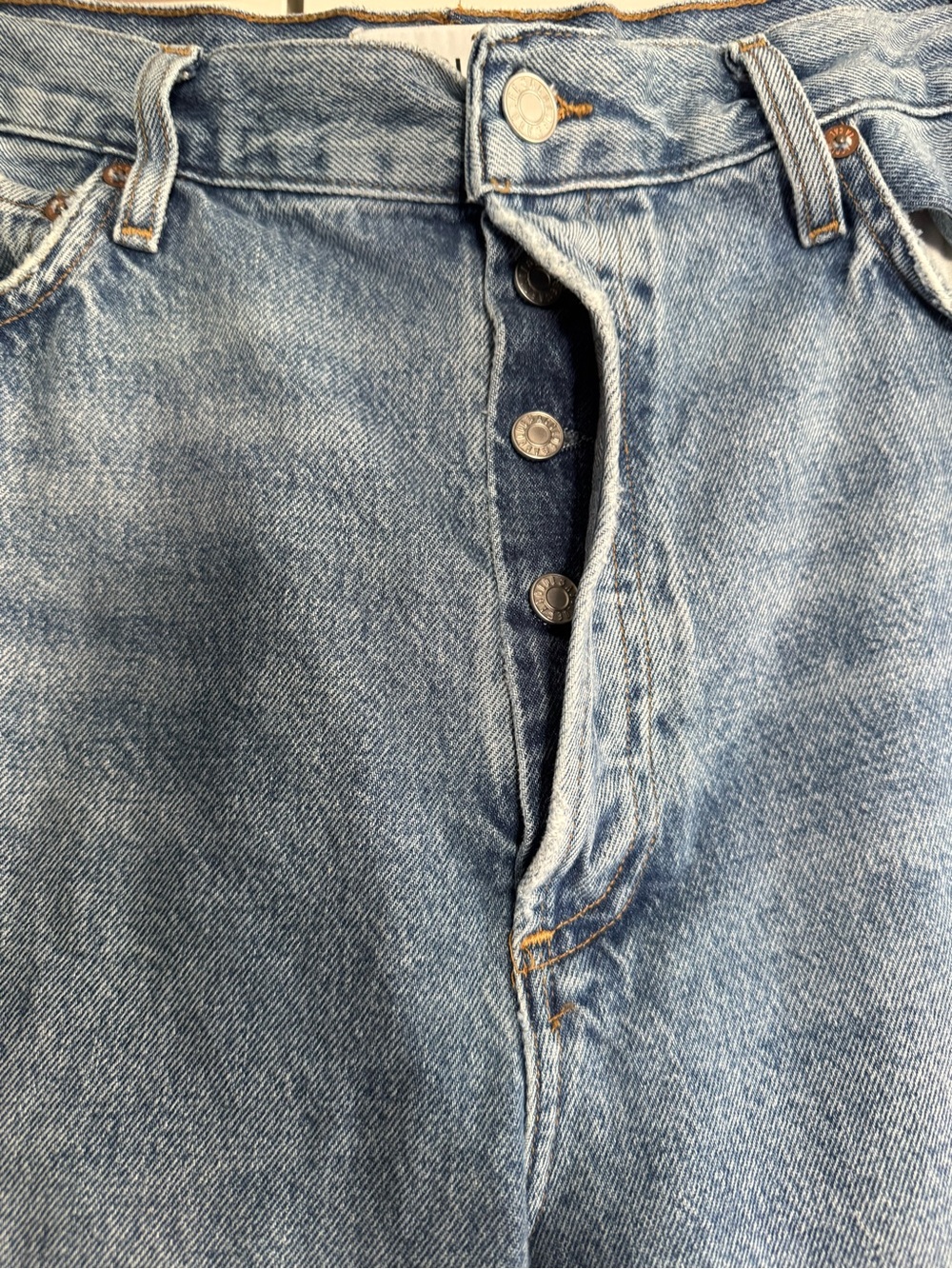 Agolde 90s Jean | Size 33 - Picture 3 of 12